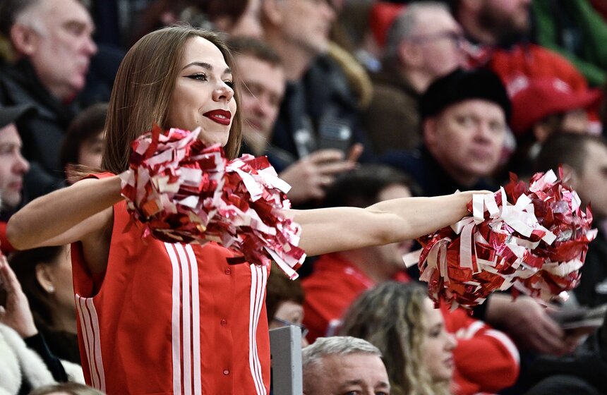 ЦСКА и "Спартак" встретились в матче регулярного чемпионата КХЛ 22 фото