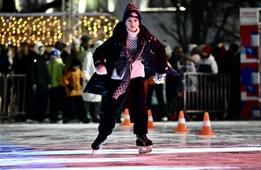Массовый забег на коньках "Московские молнии" прошел на катке ВДНХ 21 фото