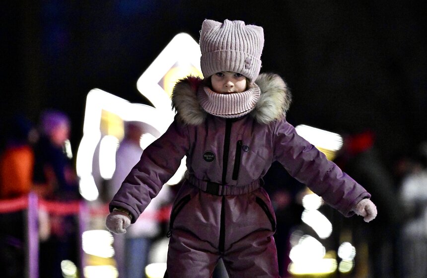 Массовый забег на коньках "Московские молнии" прошел на катке ВДНХ 23 фото