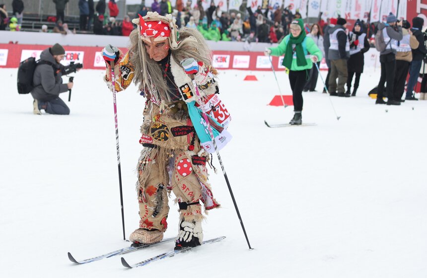 Ретрогонка "Это все еще я" прошла в Москве в рамках лыжного фестиваля "Гонка Легкова" 15 фото