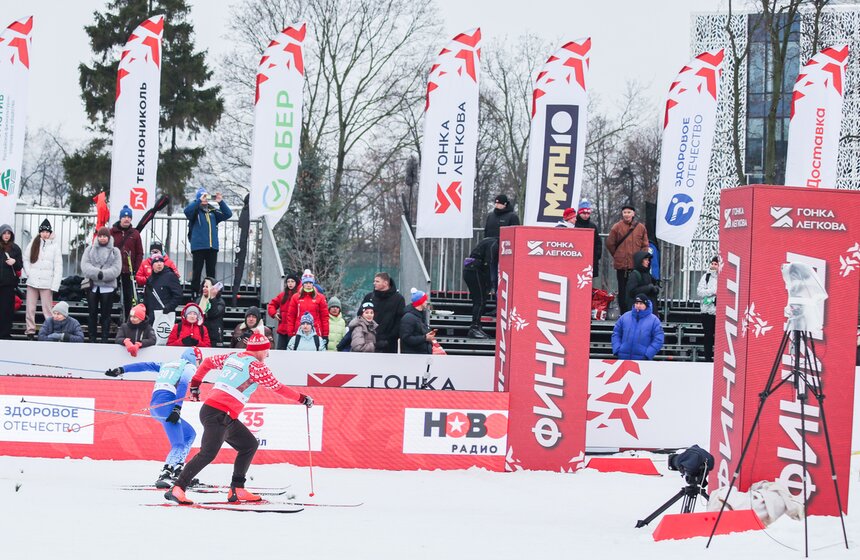 Ретрогонка "Это все еще я" прошла в Москве в рамках лыжного фестиваля "Гонка Легкова" 20 фото