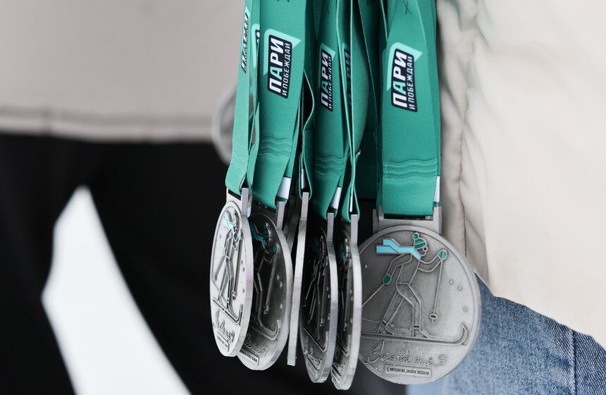 Ретрогонка "Это все еще я" прошла в Москве в рамках лыжного фестиваля "Гонка Легкова" 34 фото