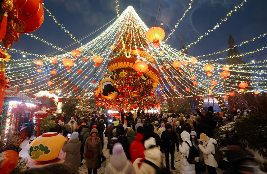 Фестиваль "Китайский Новый год в Москве" открылся на Манежной площади 25 фото