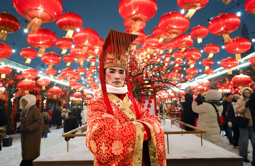 Фестиваль "Китайский Новый год в Москве" открылся на Манежной площади 2 фото