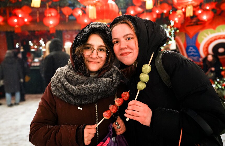 Фестиваль "Китайский Новый год в Москве" открылся на Манежной площади 28 фото