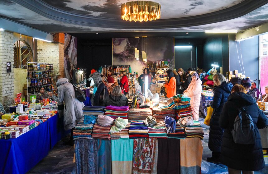 В столице прошла традиционная индийская ярмарка "Delhi базар" 1 фото