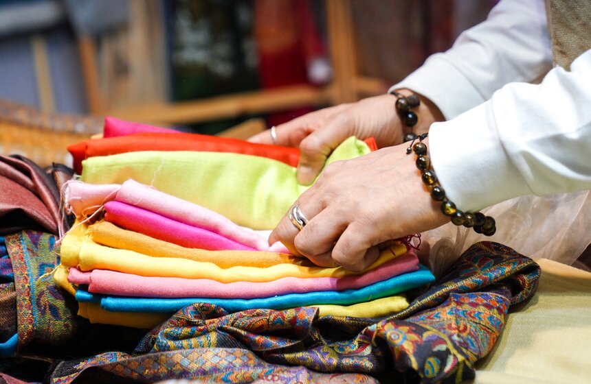 В столице прошла традиционная индийская ярмарка "Delhi базар" 22 фото