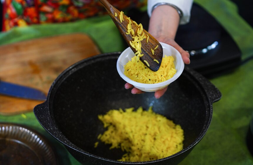 В столице прошла традиционная индийская ярмарка "Delhi базар" 7 фото