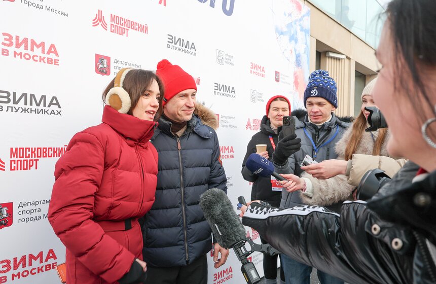 Массовая тренировка в рамках открытия недели фигурного катания прошла в "Лужниках" 33 фото