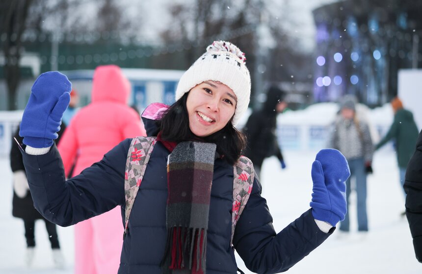 Массовая тренировка в рамках открытия недели фигурного катания прошла в "Лужниках" 27 фото