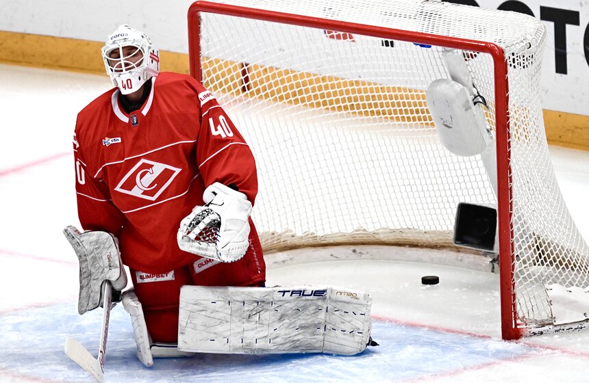 ЦСКА и "Спартак" встретились в матче регулярного чемпионата КХЛ 26 фото