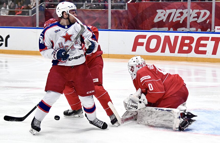 ЦСКА и "Спартак" встретились в матче регулярного чемпионата КХЛ 24 фото