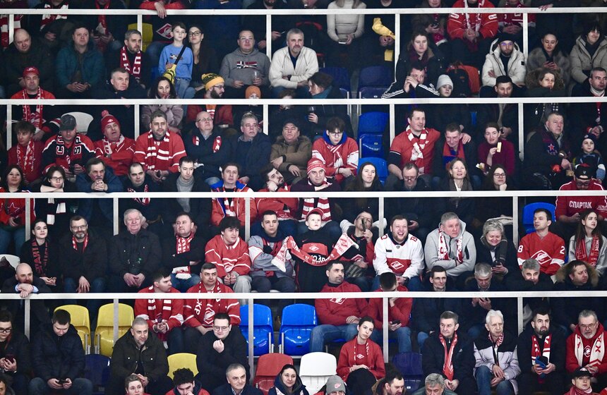 ЦСКА и "Спартак" встретились в матче регулярного чемпионата КХЛ 1 фото