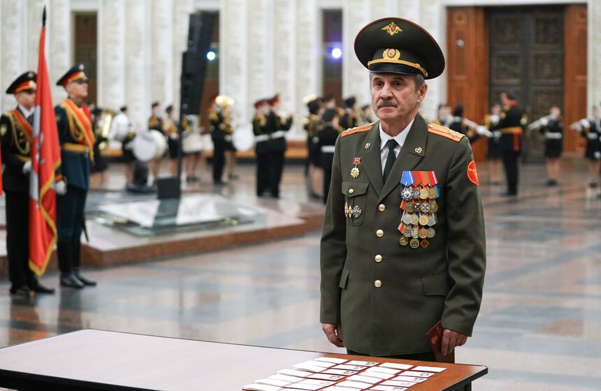 Церемония посвящения в кадеты прошла в Музее Победы 28 фото