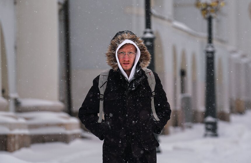 На Москву обрушился мощный снегопад 42 фото