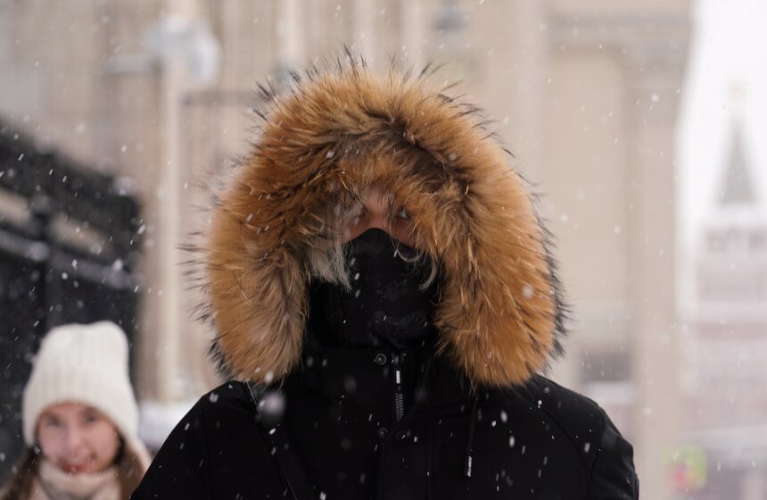 На Москву обрушился мощный снегопад 19 фото