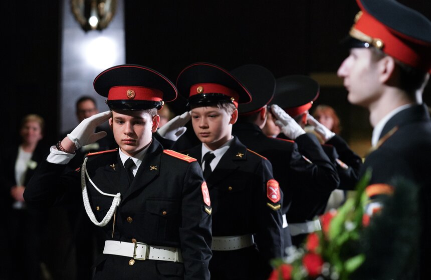 Церемония посвящения в кадеты прошла в Музее Победы 9 фото