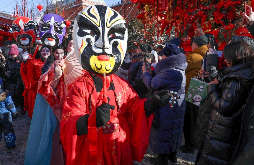 Китайский Новый год встретили на Манежной площади 21 фото