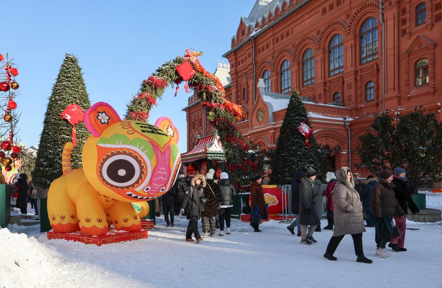 Китайский Новый год встретили на Манежной площади 16 фото