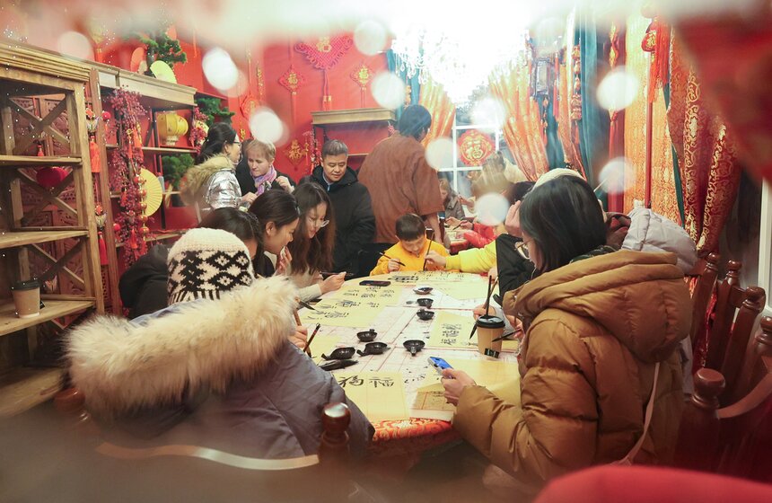 Китайский Новый год встретили на Манежной площади 33 фото