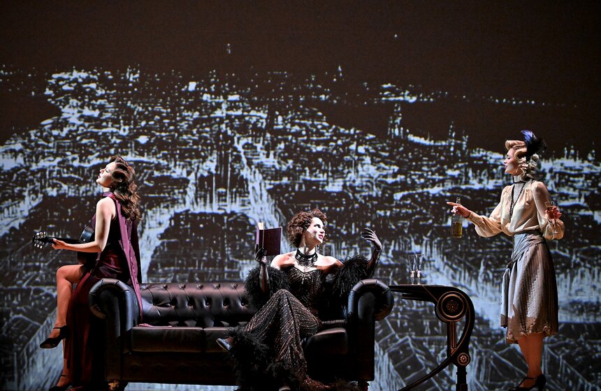 В Малом театре состоялась премьера спектакля "Проект инженера Гарина" 19 фото