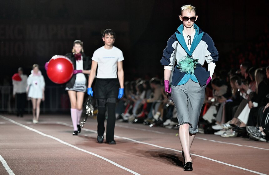Показ "Яндекс Маркет Fashion Show SS'26" прошел в Москве 21 фото