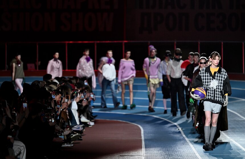 Показ "Яндекс Маркет Fashion Show SS'26" прошел в Москве 37 фото