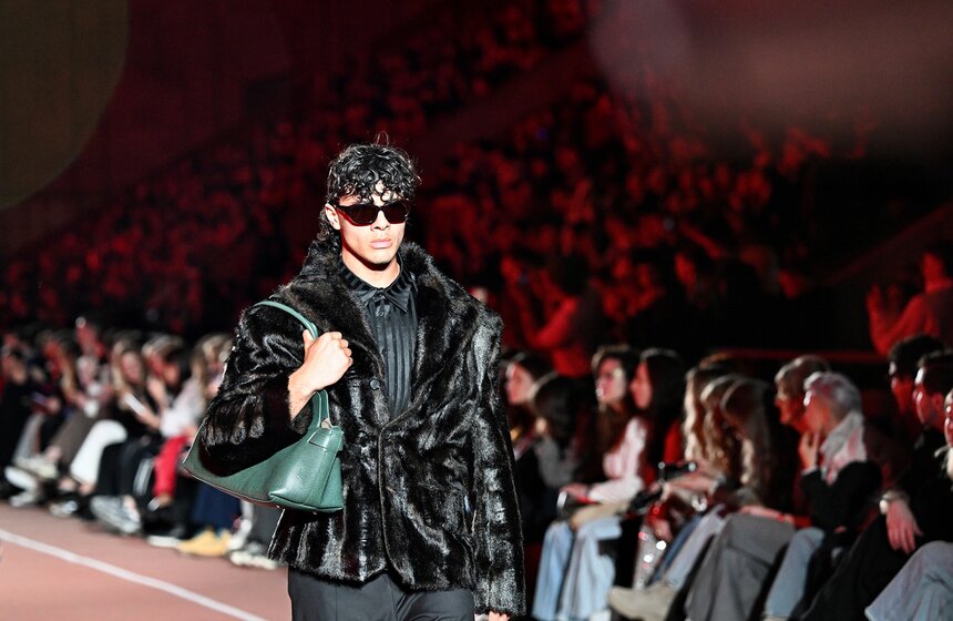 Показ "Яндекс Маркет Fashion Show SS'26" прошел в Москве 18 фото