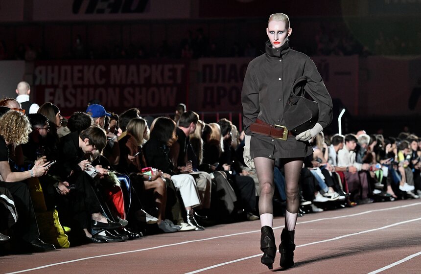 Показ "Яндекс Маркет Fashion Show SS'26" прошел в Москве 34 фото