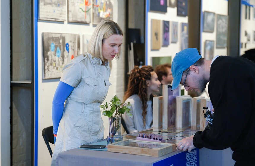 В Москве открылась обновленная ярмарка "Вин-Вин" 28 фото