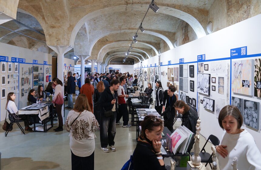 В Москве открылась обновленная ярмарка "Вин-Вин" 2 фото