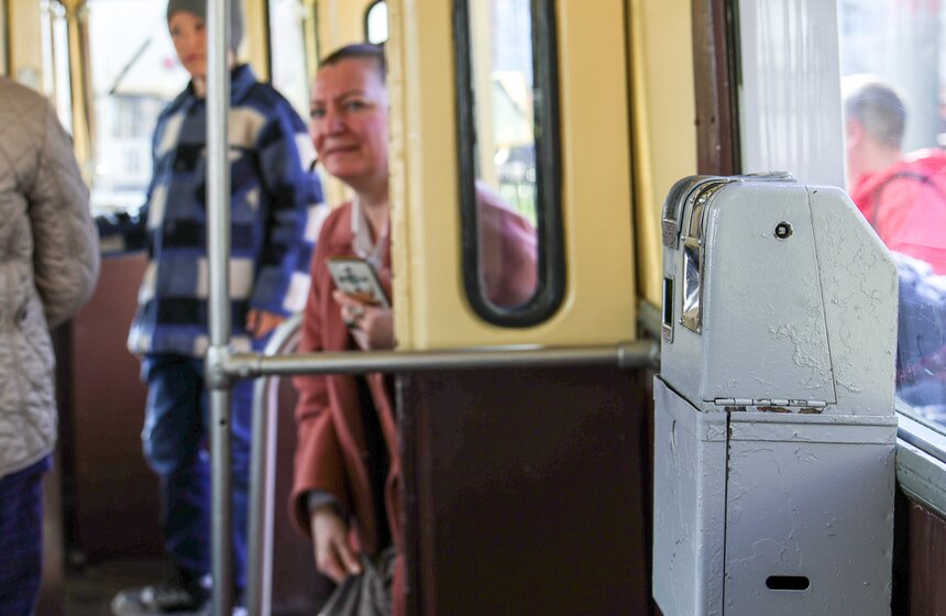 В Москве прошел парад в честь 127-летия столичного трамвая 15 фото