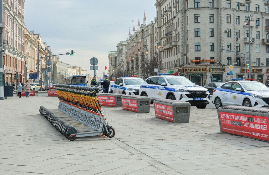 Сезон аренды велосипедов и самокатов начался в Москве 1 фото