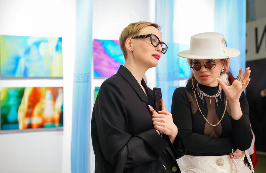 В Москве открылась 7-я ярмарка современного искусства "Арт Россия" 44 фото