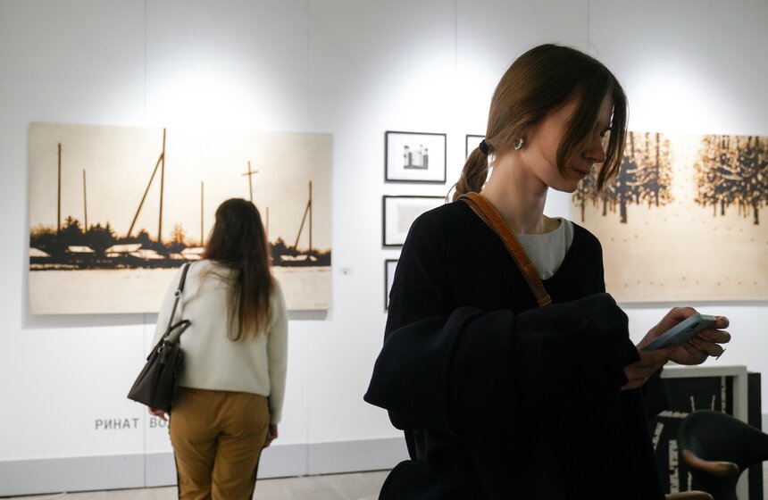 В Москве открылась 7-я ярмарка современного искусства "Арт Россия" 24 фото