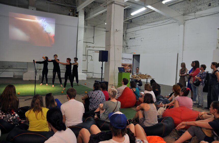 В Москве прошел фестиваль, посвященный художнику Сальвадору Дали 14 фото