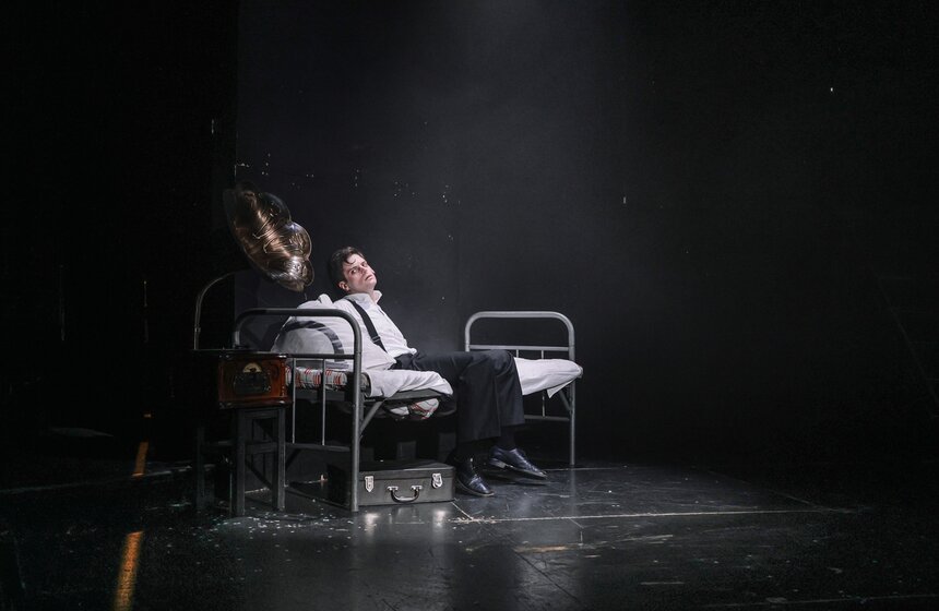 В Театре Гоголя прошла премьера спектакля "Морфий" по Булгакову 8 фото