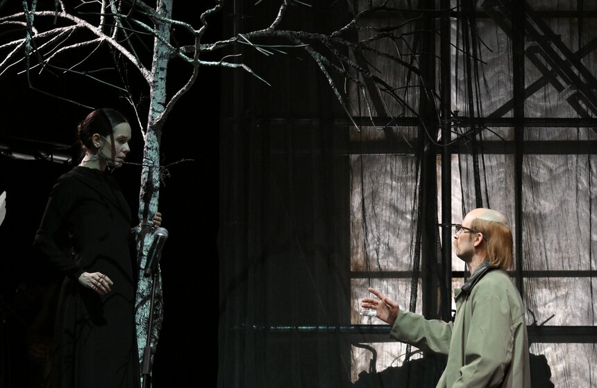 Предпремьерный показ спектакля "Три сестры" прошел в Театре на Таганке 6 фото