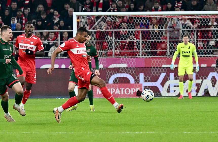 "Спартак" победил "Локомотив" в матче 23-го тура РПЛ 27 фото
