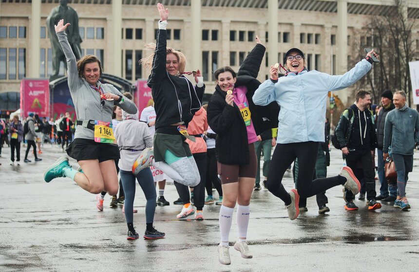 Забег "Апрель" состоялся в "Лужниках" 18 фото
