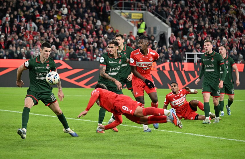 "Спартак" победил "Локомотив" в матче 23-го тура РПЛ 15 фото