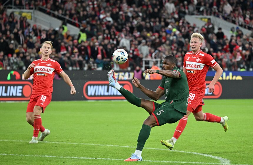 "Спартак" победил "Локомотив" в матче 23-го тура РПЛ 21 фото