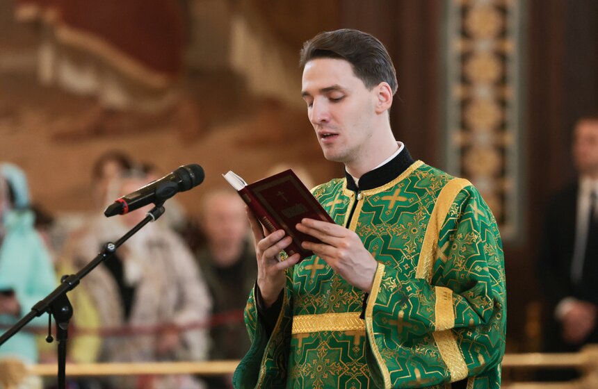 Всенощное бдение состоялось в кафедральном соборном храме Христа Спасителя 17 фото