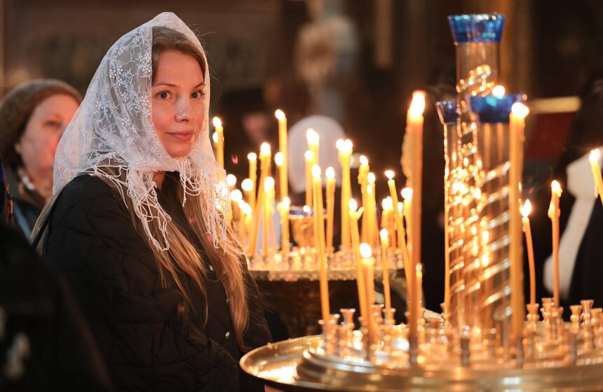 Всенощное бдение состоялось в кафедральном соборном храме Христа Спасителя 8 фото