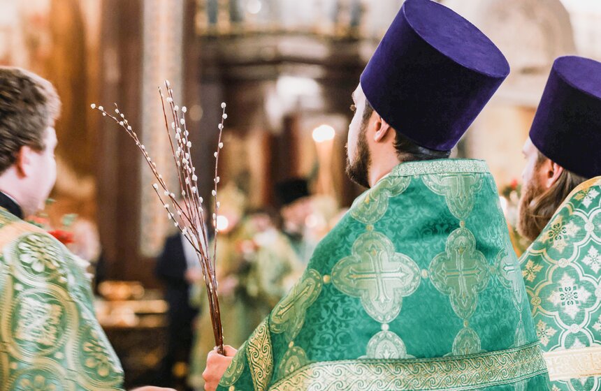 Всенощное бдение состоялось в кафедральном соборном храме Христа Спасителя 22 фото