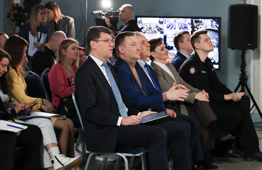 В Москве прошел ежегодный Всероссийский космический диктант 8 фото