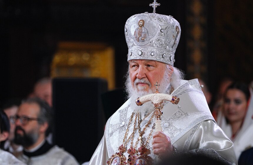 Божественную литургию провели в храме Христа Спасителя в Светлую Пасхальную ночь 34 фото