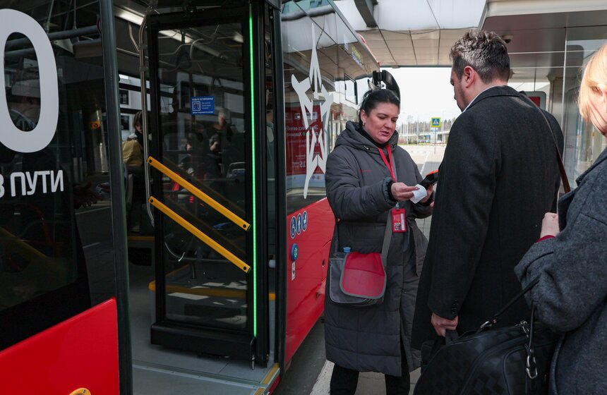 "Аэроэкспресс" запустил 4 новых усовершенствованных автобуса 26 фото