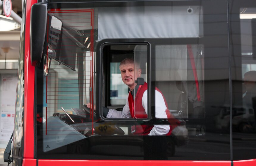 "Аэроэкспресс" запустил 4 новых усовершенствованных автобуса 31 фото