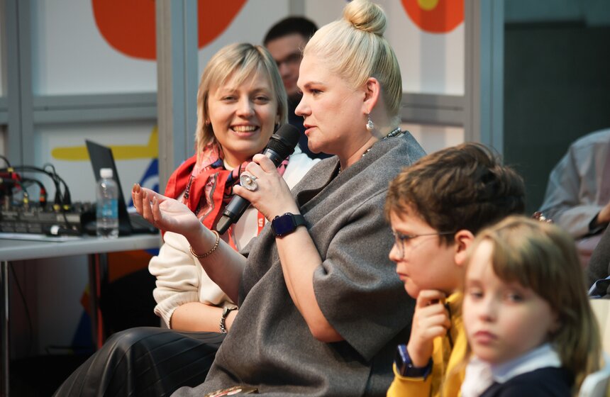 В Москве прошла ярмарка интеллектуальной литературы "non/fiction весна" 24 фото